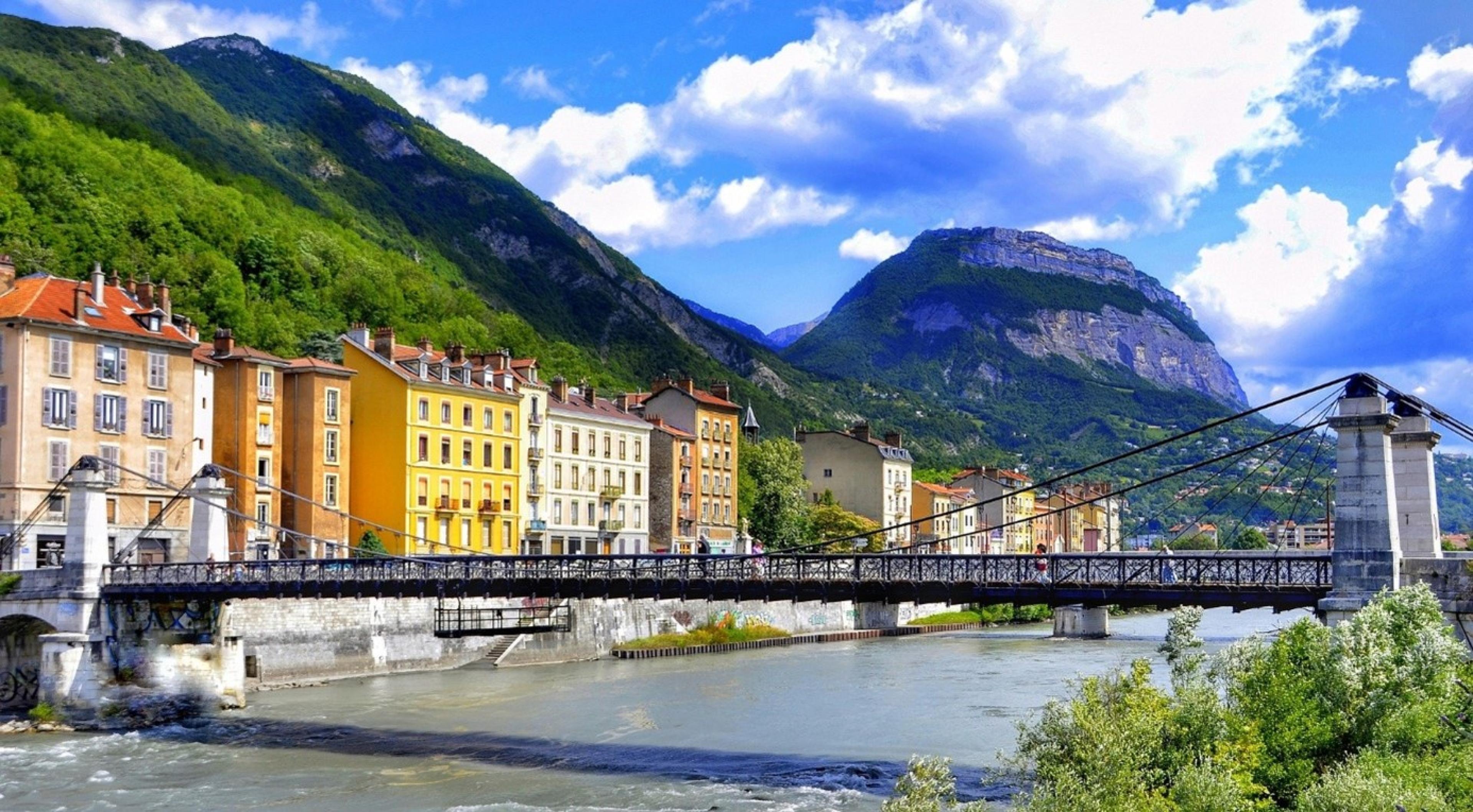Grenoble capitale verte europeenne avec Locakase